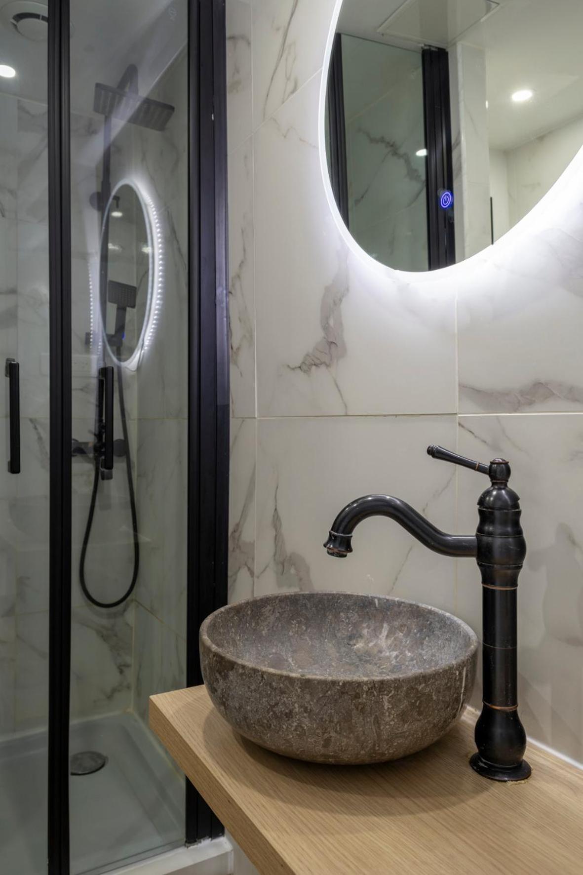 Au Coeur Du Vieux-Port Apartment Marseille Ngoại thất bức ảnh